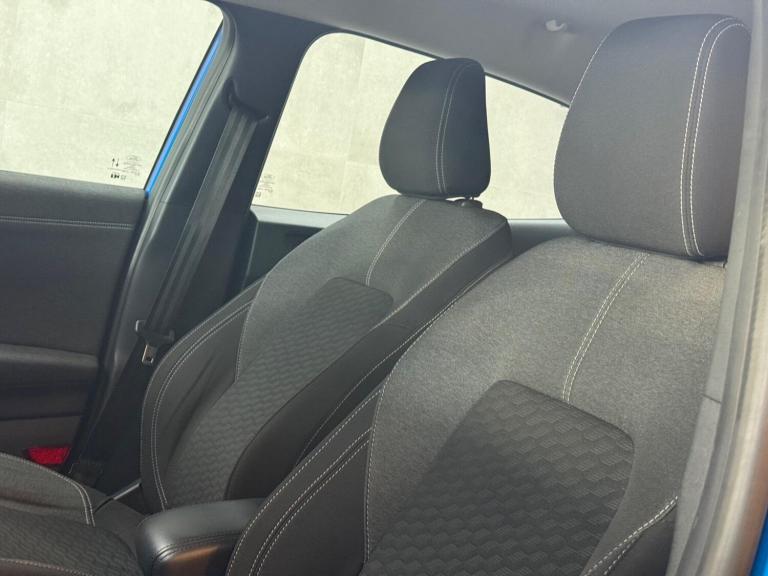 2023 Ford Puma 1.0 EcoBoost Hybrid mHEV Titanium 5dr DCT HATCHBACK PETROL Automatic