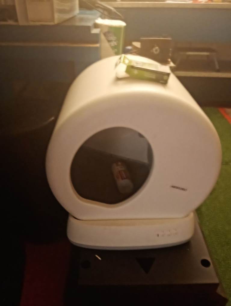 Cat machine litter 