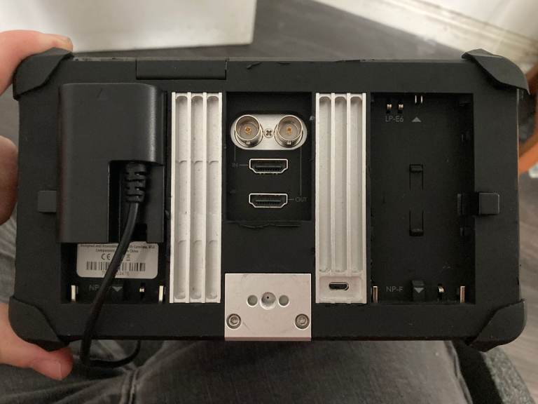 Small HD 702 - Very Used Condition (Please Read Description)