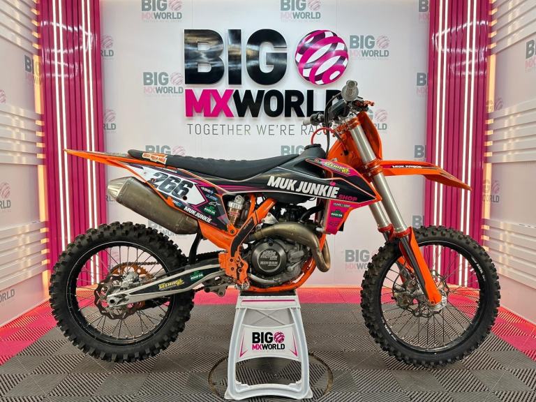 KTM SXF 450 2021.5 Factory Edition + Ti Footpegs - 84 Hours - Fresh Service 