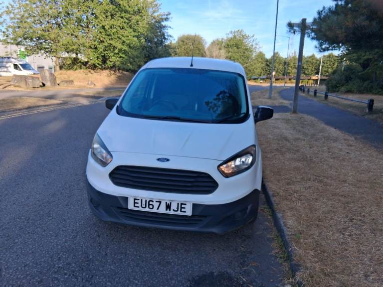 Ford, TRANSIT COURIER, Panel Van, 2017, Manual, 1498 (cc)