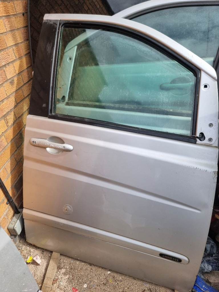 Mercedes vito viano w639 part 