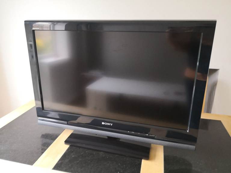 Sony KDL-32V4000 32-inch LCD Digital Colour TV