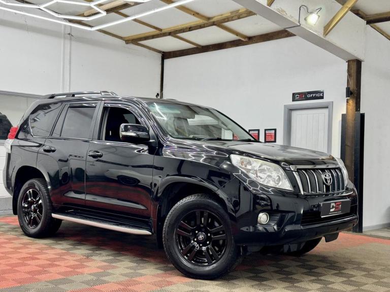 2011 Toyota Land Cruiser 3.0 D-4D LC4 SUV 5dr Diesel Auto 4WD Euro 5 (190 ps) SUV Diesel Automatic