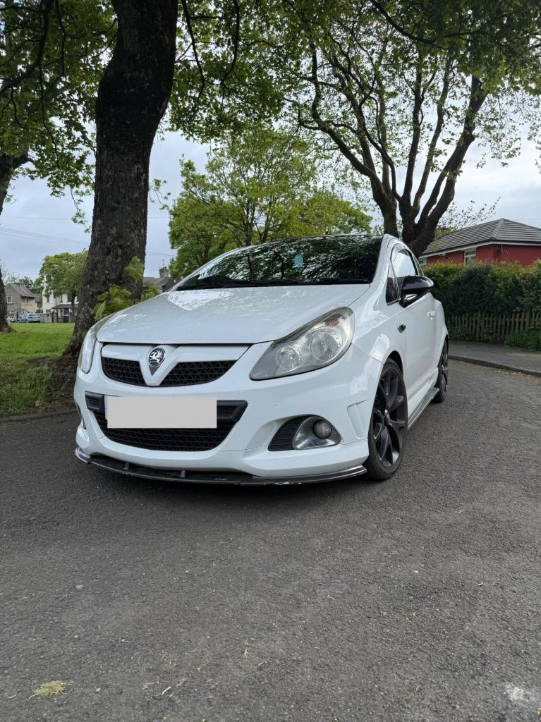 Vauxhall, CORSA VXR Arctic Edition, Hatchback, 2008, Manual, 1598 (cc), 3 doors