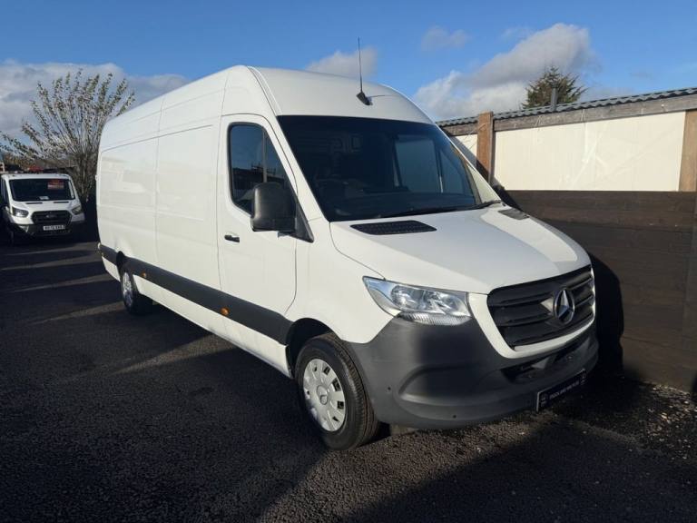 2021 Mercedes-Benz Sprinter 2.0 315 CDI Premium Panel Van 5dr Diesel Manual RWD L3 H2 Euro 6 (s/s...