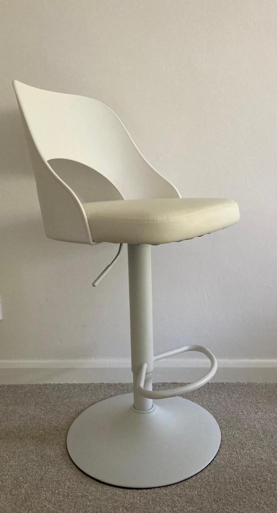 Ergonomic gas lift piston swivel stool/chair