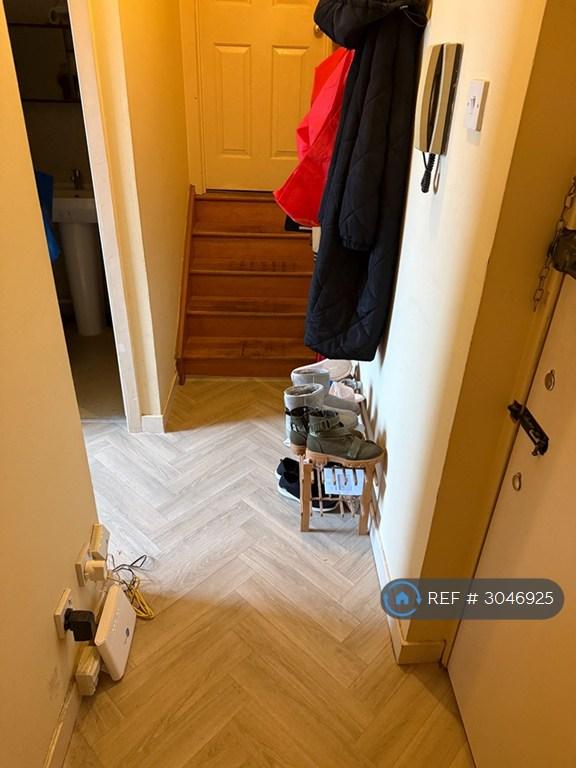 1 bedroom in Dalcross St, Glasgow, G11 (#3046925)