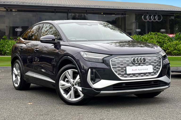 2024 Audi Q4 e-tron Q4 Sportback S line 45 e-tron  210,00 kW SUV ELECTRIC Automatic