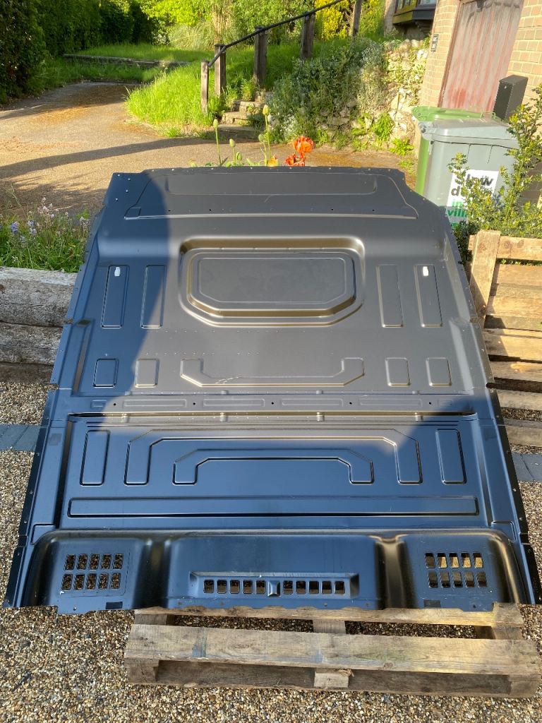 2022 VW Crafter Bulkhead 