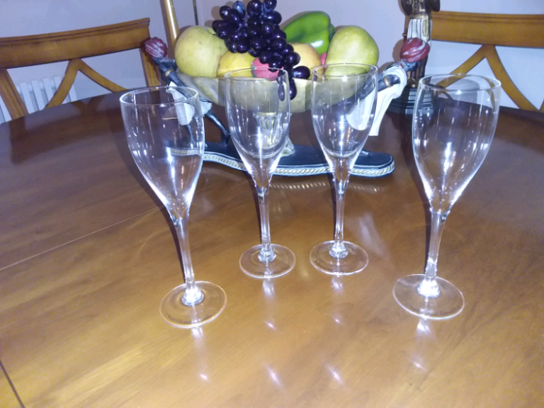 4 small Veuve Clicquot Ponsardin  champagne or prosecco glasses