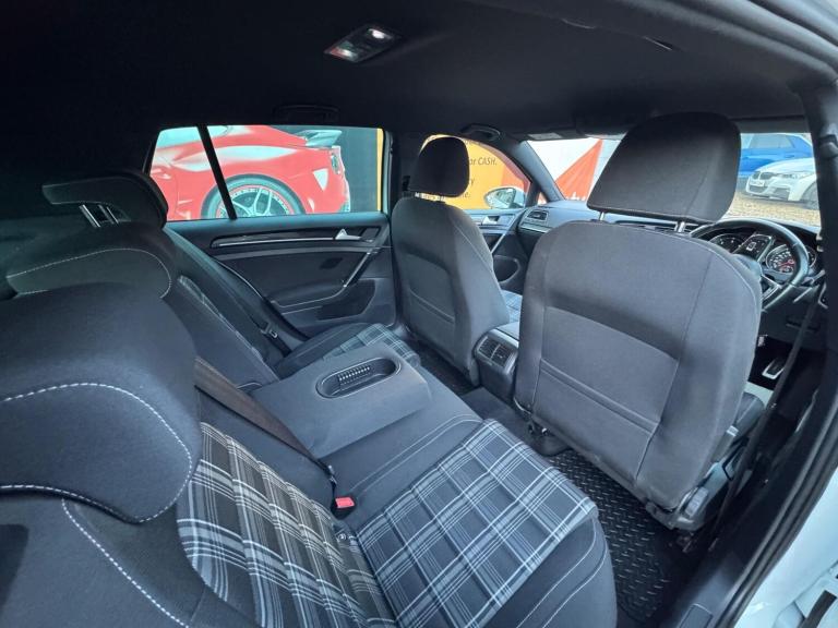 2016 Volkswagen Golf 2.0 TDI BlueMotion Tech GTD Euro 6 (s/s) 5dr HATCHBACK Diesel Manual