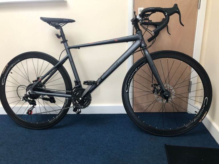 Brand New 21 Gear Road Bike with 700x23c wheels/tyres for Adult/Teenager