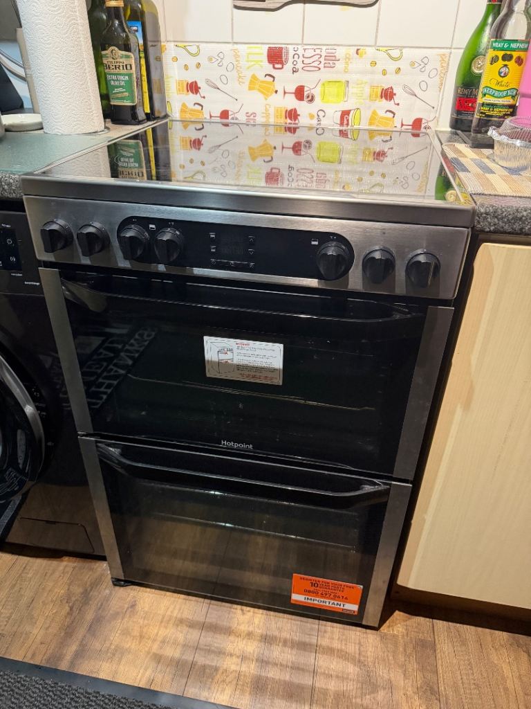 Hotpoint stove Coker electric 