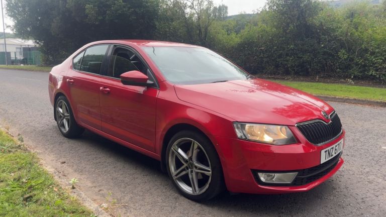 Skoda, OCTAVIA, Hatchback, 2014, Manual, 1598 (cc), 5 doors