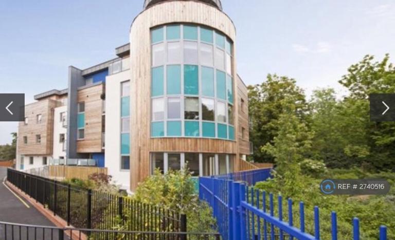 1 bedroom flat in Weardale Road, Lewisham, SE13 (1 bed) (#2740516)