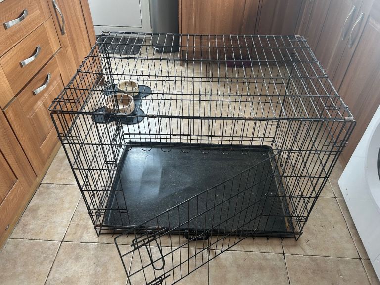 Dog cage 