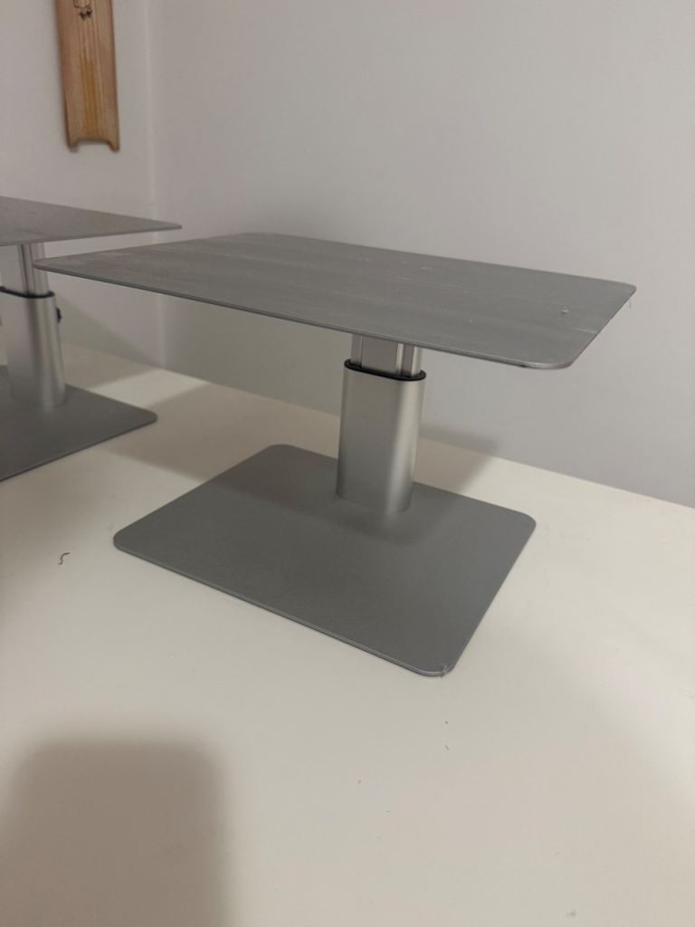 BoYata Silver Monitor Stand