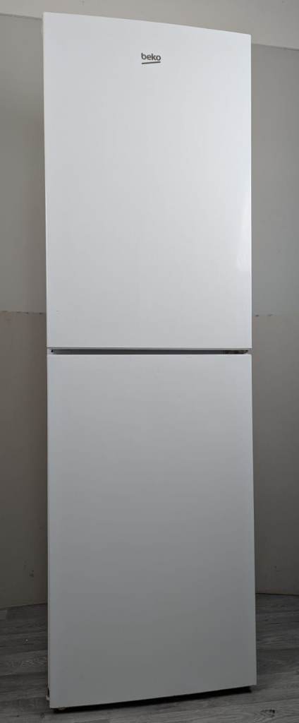 Free Delivery – Great Working Condition Beko Fridge Freezer – White.