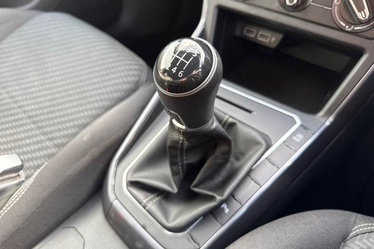 2020 Volkswagen Polo 1.0 TSI 115 R-Line 5dr Hatchback PETROL Manual