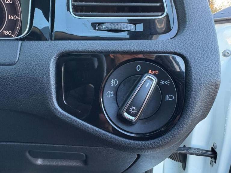 2018 Volkswagen Golf 2.0 TDI GTD Hatchback 5dr Diesel DSG Euro 6 (s/s) (184 ps) HATCHBACK Diesel ...