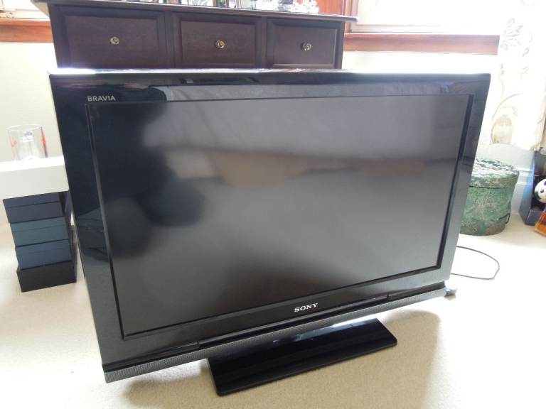 Sony Bravia KDL-32V4000 32-inch LCD Digital TV
