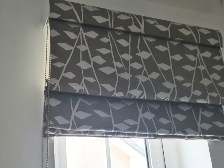 Roman Blind x2 + Roller Blind x1 £50 All 3