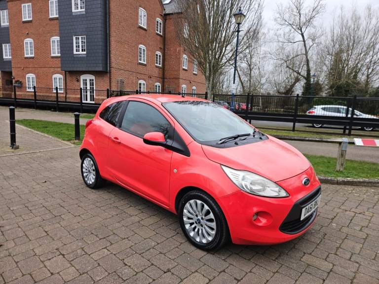 2011 RED Ford Ka 1.2 Zetec 3dr HATCHBACK Petrol Manual 68BHP