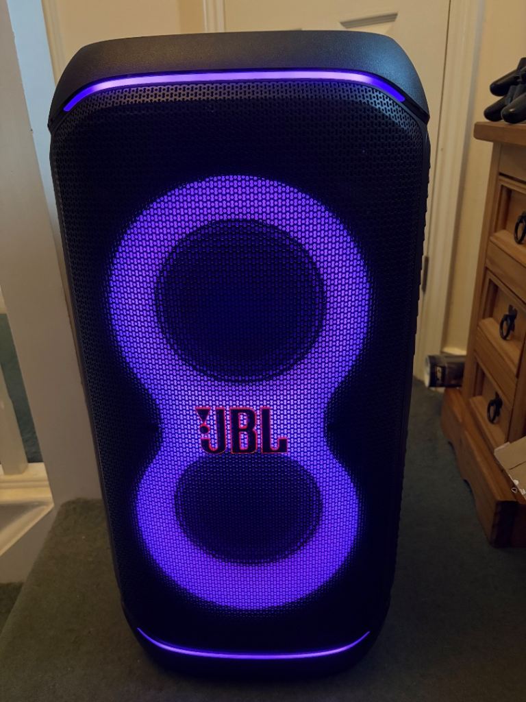 JBL 320 