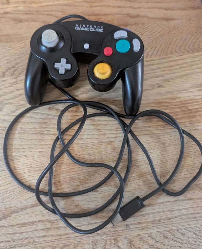 Nintendo GameCube Controller - Black, Good Condition