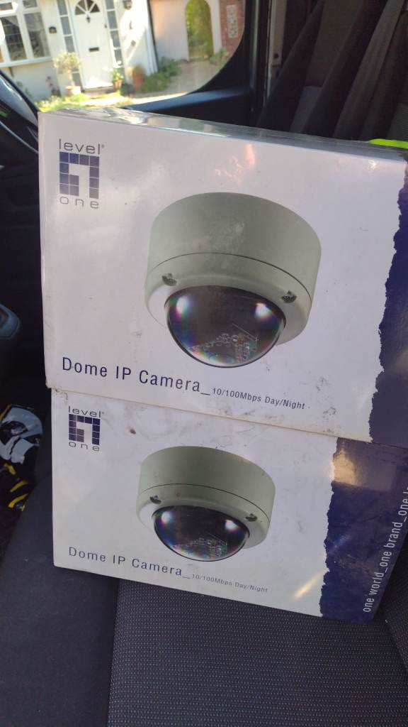 Two brand new cameras dome IP 