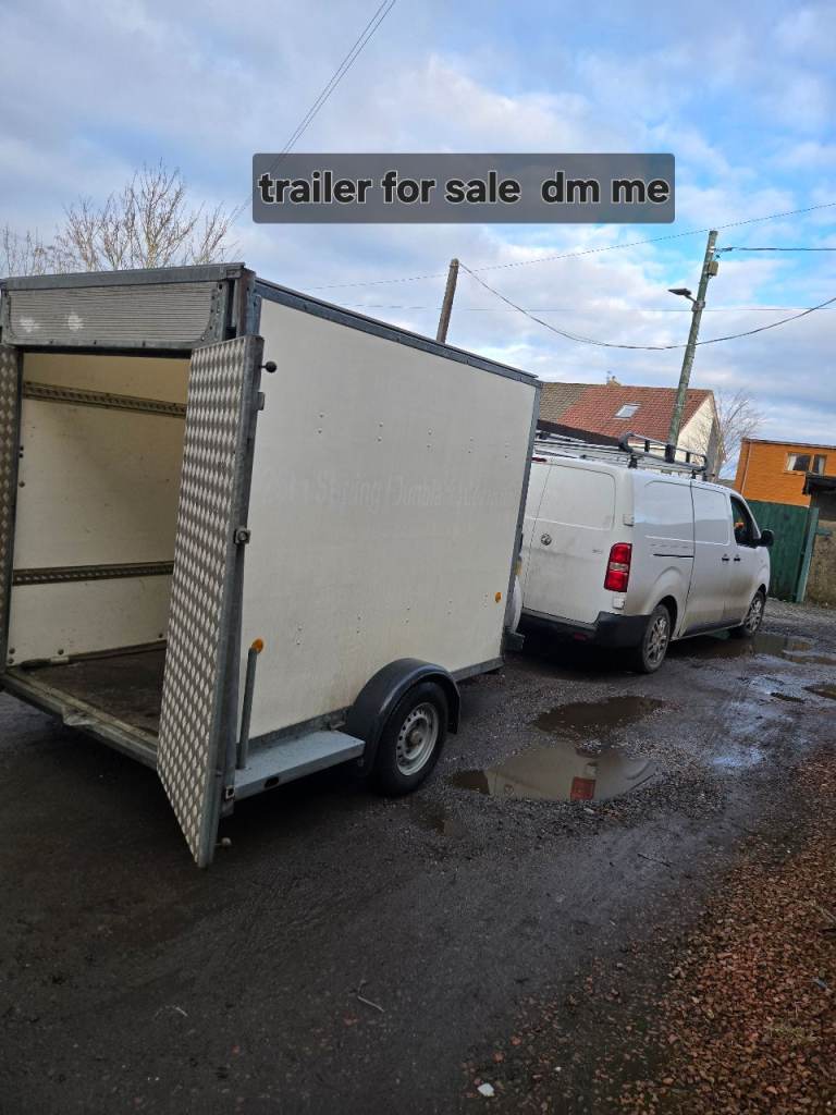Box trailer 