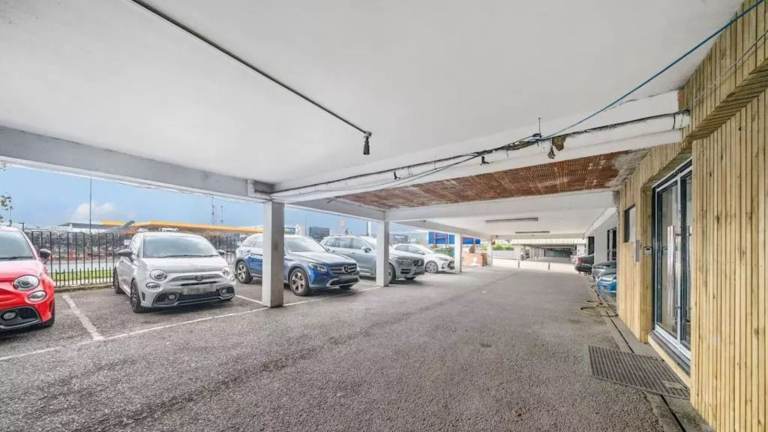 10 Parking Spaces available for long term rent 