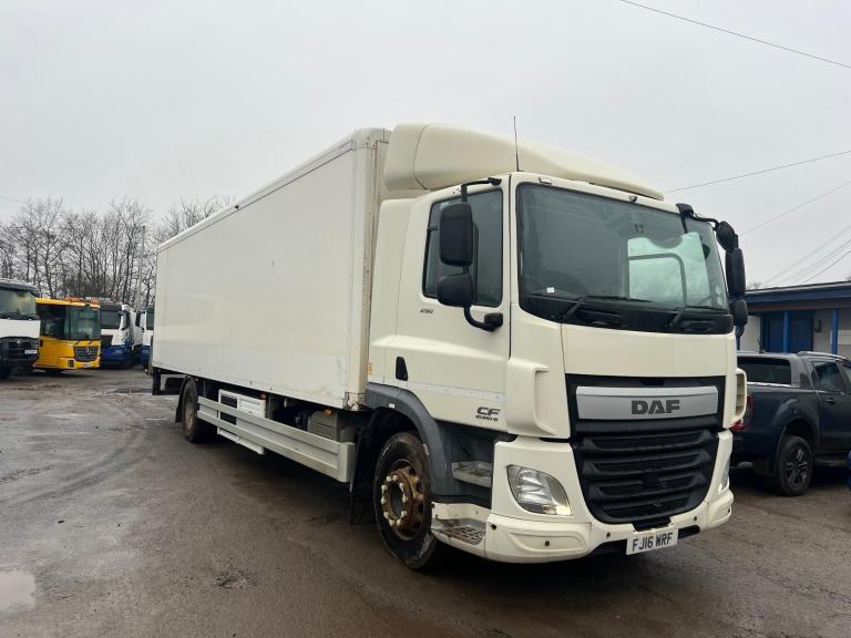 DAF TRUCKS CF 250 18 TONNE CARRIER FRIDGE ...EX NHS , GOOD SPEC 