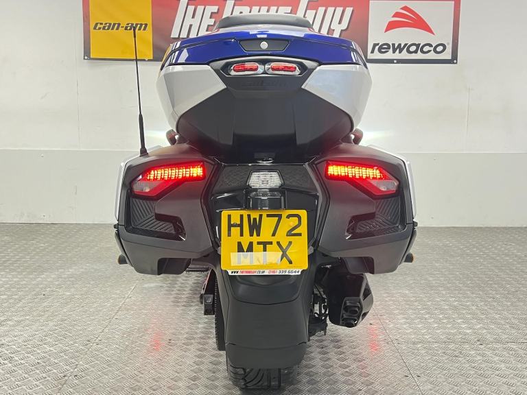 2022 72 CAN-AM SPYDER RT LIMITED SEMI AUTOMATIC TRIKE 