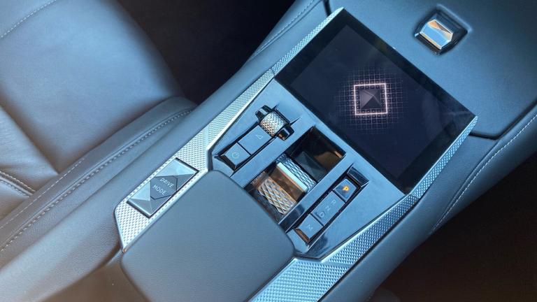 2024 DS Automobiles DS 4 1.2 PureTech Rivoli Hatchback 5dr Petrol EAT8 Euro 6 (s/s) (130 ps) Hatc...