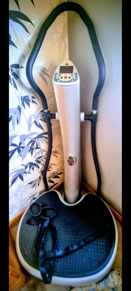 JTX 6000 High Power Vibration Plate Exercise Machine Near New Condition