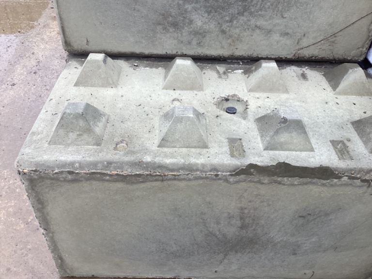 Concrete Barriers interlocking 1.2 metres long