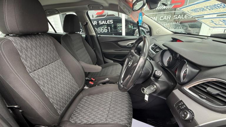 2015 Vauxhall Mokka 1.6i Exclusiv 2WD Euro 6 (s/s) 5dr HATCHBACK Petrol Manual