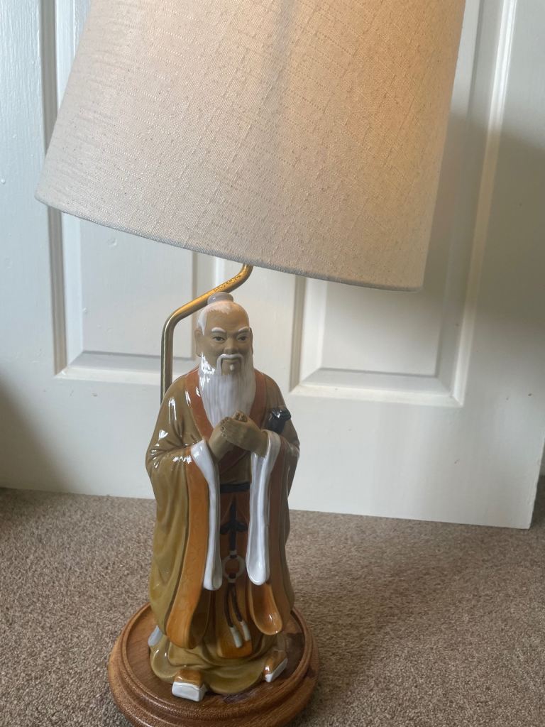 China Chinese Mudman Table Lamp