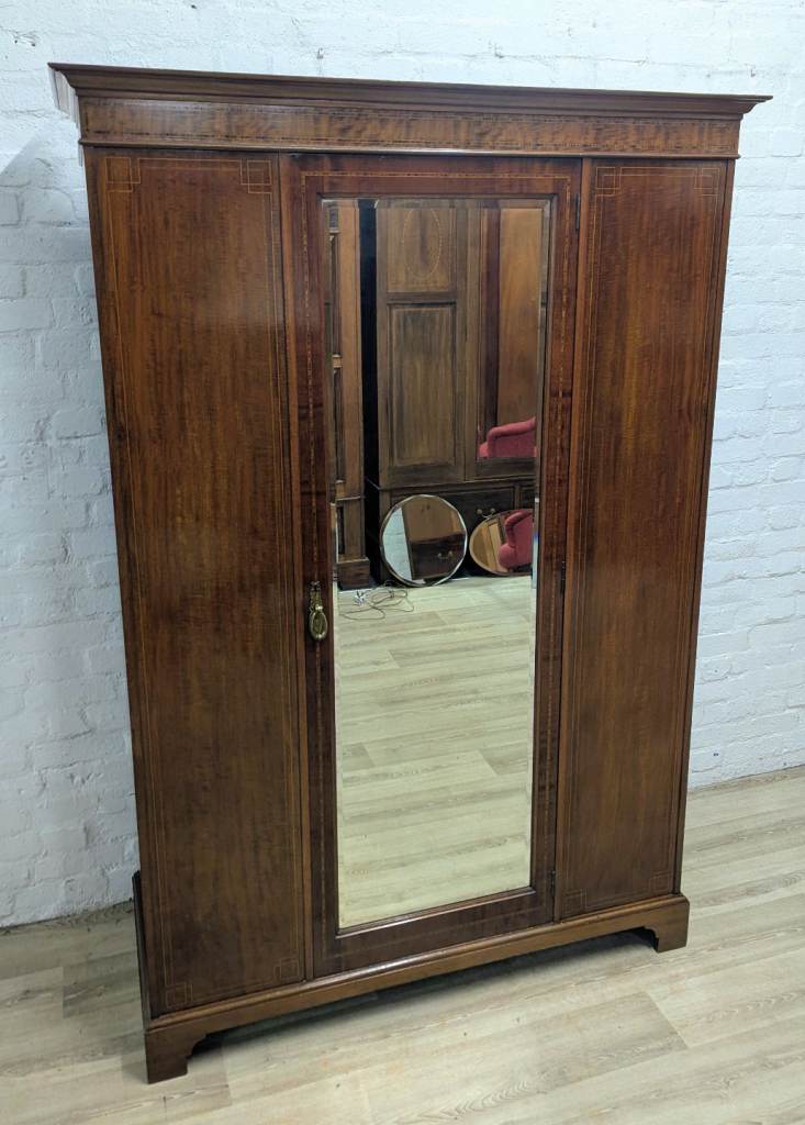 Edwardian inlaid mahogany double wardrobe 