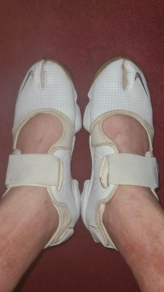 image for Nike Air Rift Split Toe Woven White 308662 Mens Uk 9