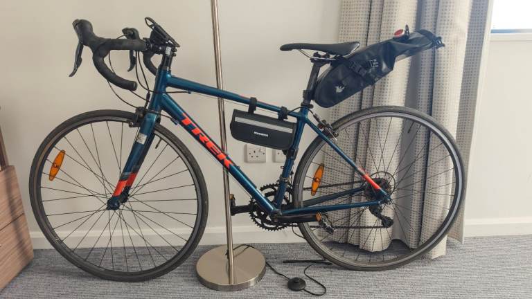 trek road bike