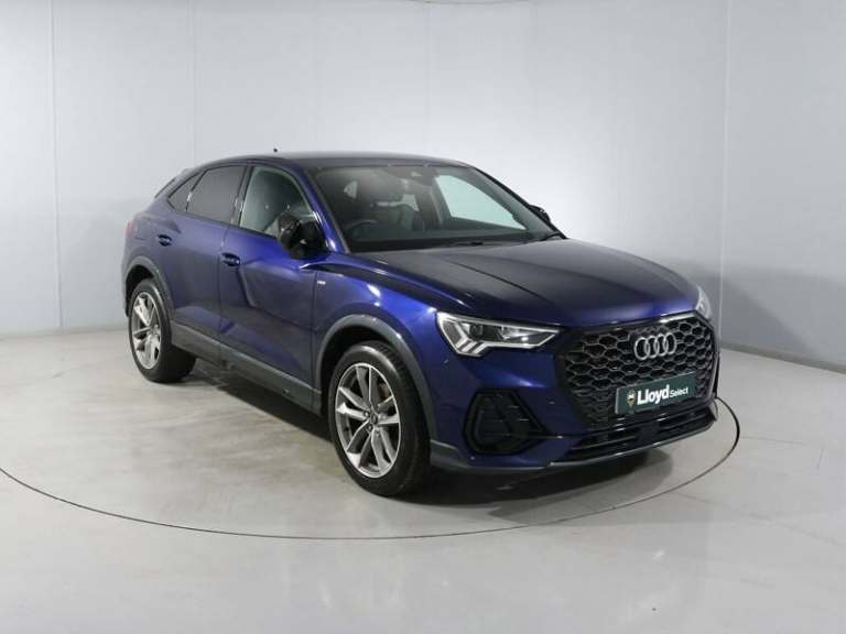 AUDI Q3 35 TFSI Black Edition 5dr S Tronic