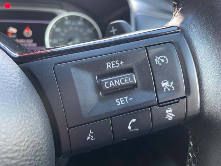 2023 Nissan Qashqai 1.3 DiG-T MH 158 Acenta Premium 5dr Xtronic HATCHBACK PETROL Automatic