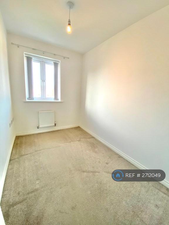 3 bedroom house in Broad Street, Crewe, CW1 (3 bed) (#2712049)