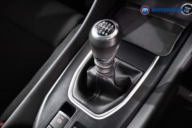 2022 Nissan Qashqai 1.3 DiG-T MH N-Connecta 5dr SUV Petrol Manual