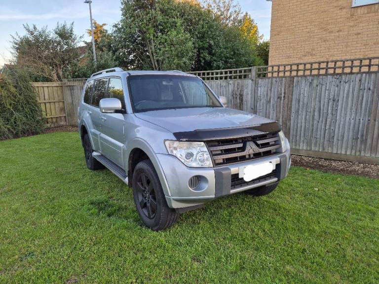 Mitsubishi, SHOGUN, Estate, 2011, Manual, 3200 (cc), 5 doors