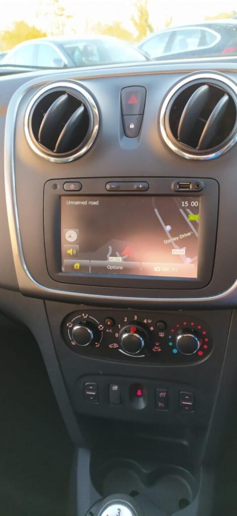 DACIA SANDERO STEPWAY 0.9 Stepway Laureate TCe 90 2015