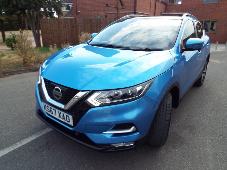 2017 Nissan Qashqai 1.6 DiG-T N-Connecta 5dr HATCHBACK Petrol Manual